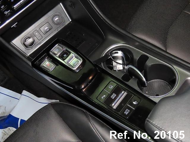  Hyundai / Sonata Stock No. 20105